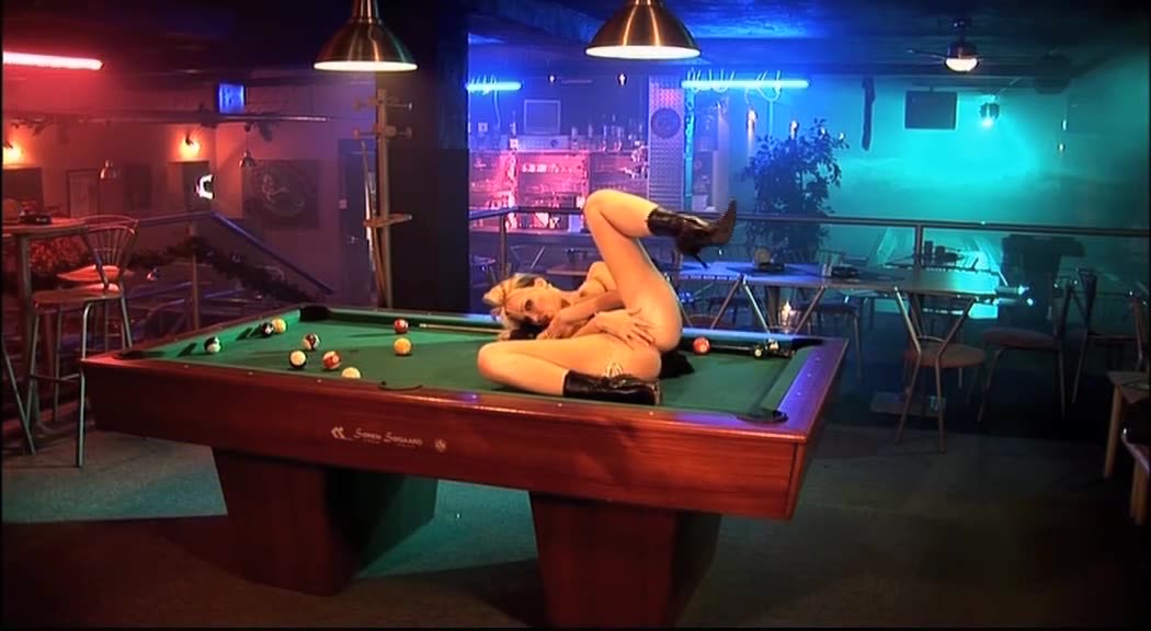 Still from Sexy Sport Clip I